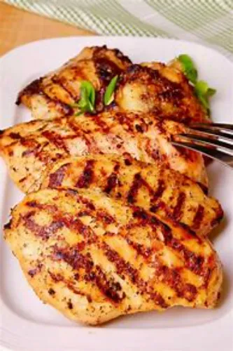 Mediterranean Grilled Chicken Burger